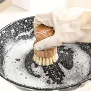Pot Brush